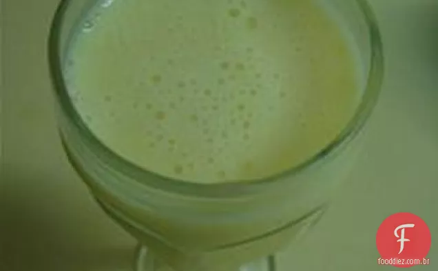 Smoothie de frutas tropicais da Dana