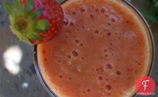 Smoothie de pêssego e morango
