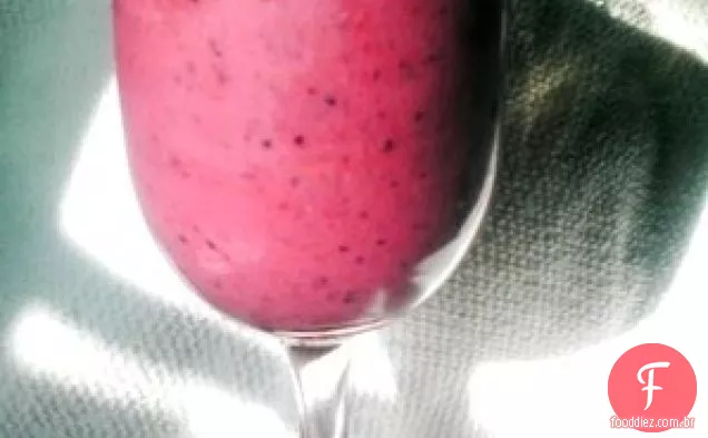 Smoothie De Frutas Tropicais