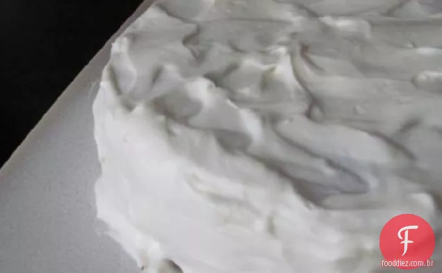 Bolo De Banana Com Cobertura De Creme De Queijo Bourbon