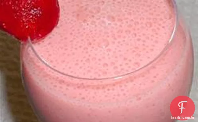 Smoothie de frutas e iogurte