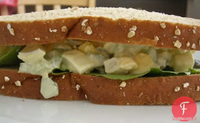 Sanduíche De Salada De Ovo