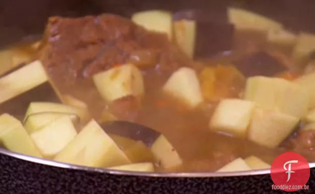 Ensopado De Carne