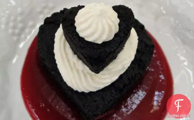 Barras Dobro Do Cheesecake Da Framboesa Do Chocolate