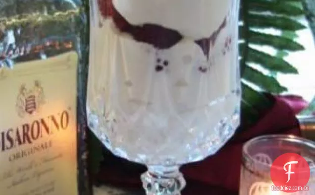 Bagas Maduras Frescas Com Creme Chantilly