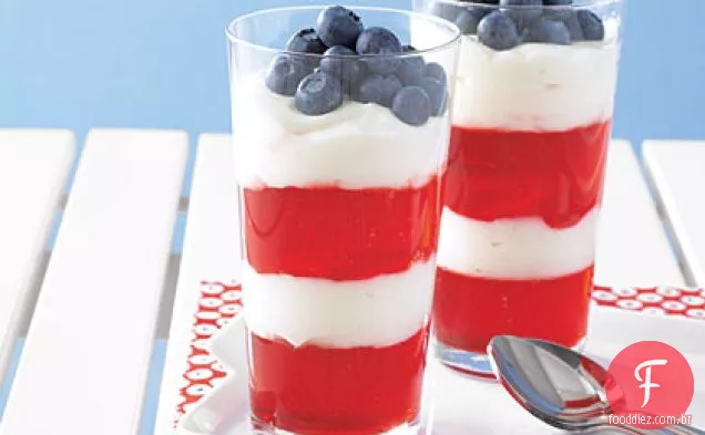 Parfaits vermelhos, brancos e azuis