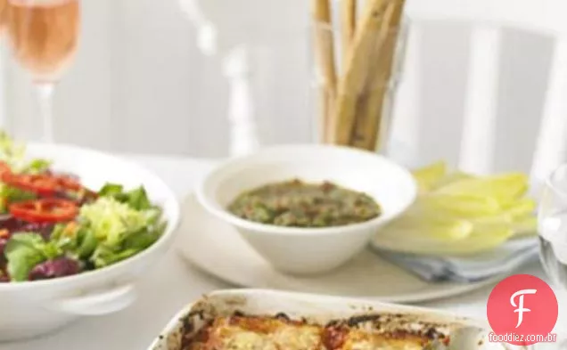Pesto De Amêndoa, Manjericão E Tomate Com Chicória