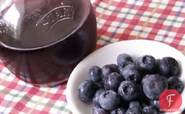 Vinagre De Vinho Tinto Infundido Com Romã De Mirtilo