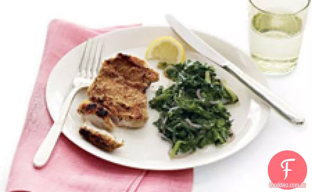 Coxas De Frango Grelhadas Com Chicória E Chalotas