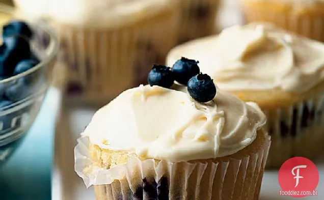 Cupcakes De Mirtilo Com Aroma De Limão
