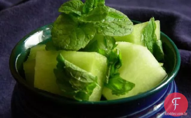 Salada Fresca Da Bola Do Melão Da Hortelã