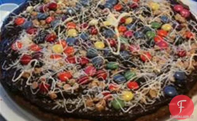 Chocolate Cookie Pizza