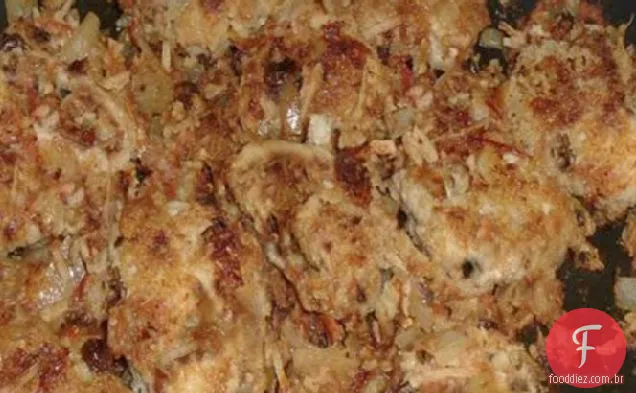 Coxas de frango indonésias de limão e vinho