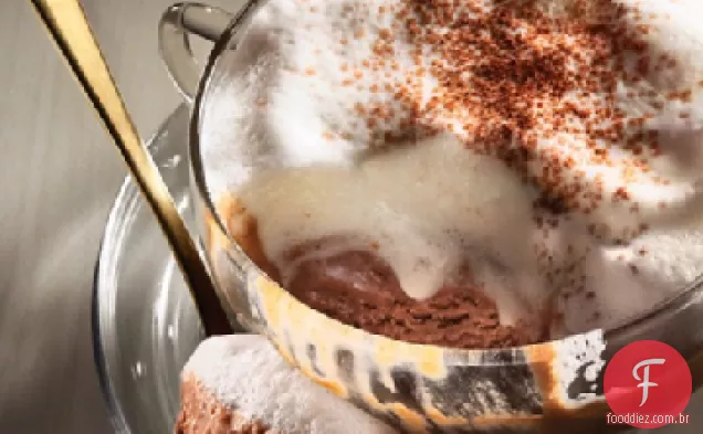 Mocha Semifreddo com espuma de leite quente