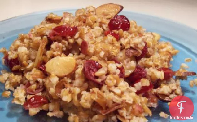 Bulgur Pilaf W / amêndoas e Cranberries
