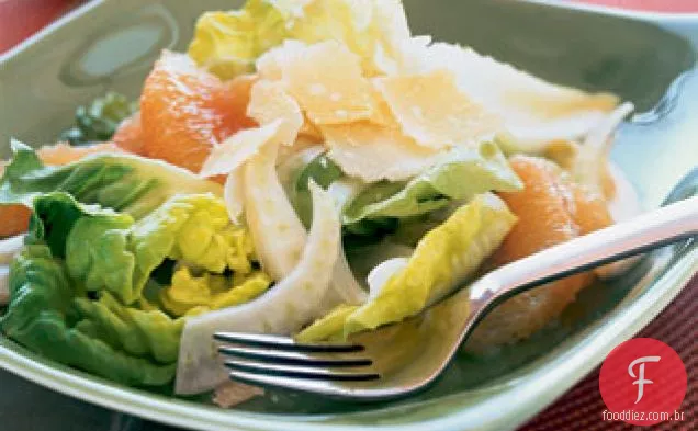 Toranja rosa, erva-doce e salada de parmesão