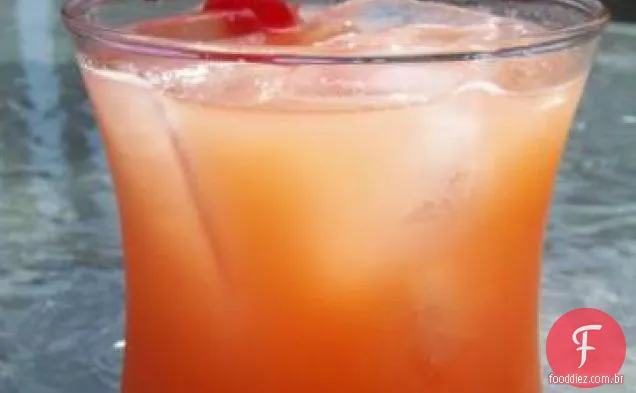 Cocktail Havaiano Do Por Do Sol