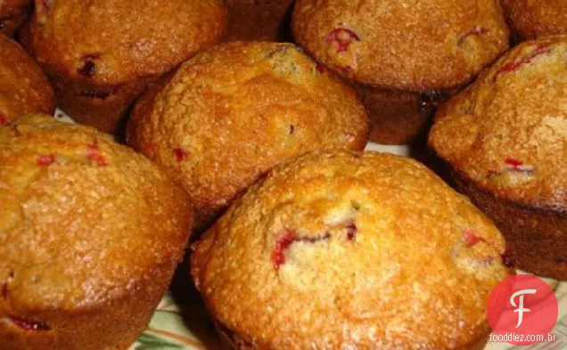 Deliciosos Muffins de Cranberry (com baixo teor de gordura) 