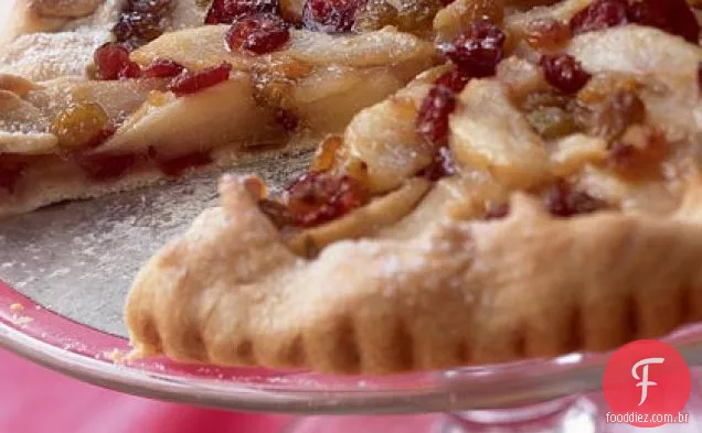 Cozinhar Galette de Pêra leve com Cranberries e passas cristalizadas
