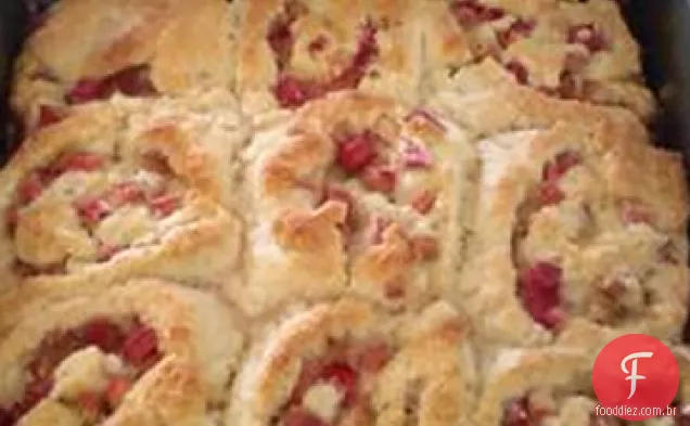Ruibarbo Cranberry Roll Ups