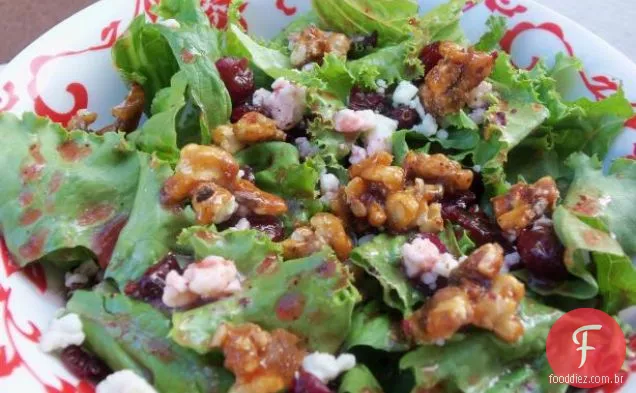 Cuscuz com Curry, Cranberries e pinhões torrados