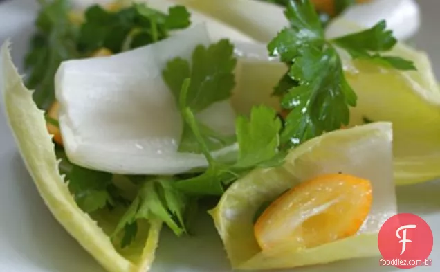 Salada De Rúcula E Endívia