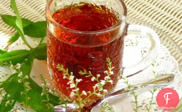 Panqueca Cremosa Com Sopro De Morango