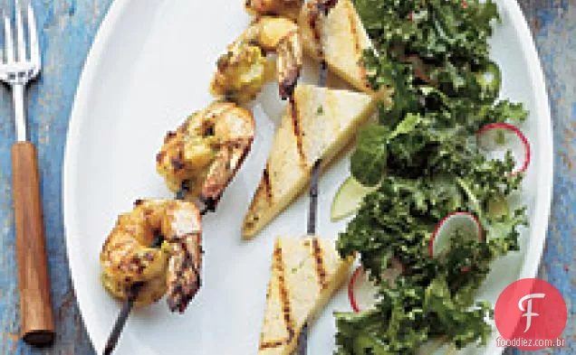 Kebabs de camarão com coentro e Limão Com Jicama