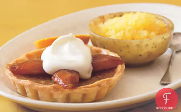 Tangerina-tortinhas de Tâmara com chantilly de leitelho e granita de tangerina