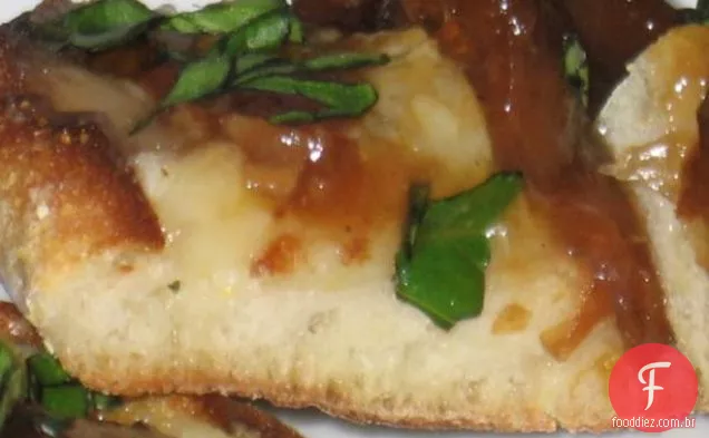 Pizza de Figo, Brie e manjericão