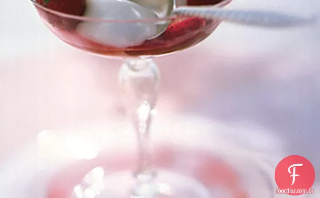 Leitelho Panna Cotta com morangos