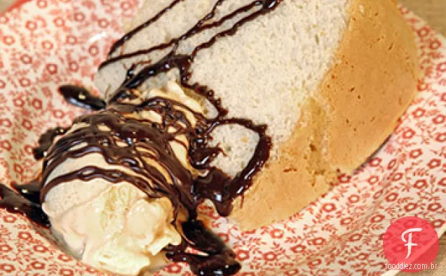 Bolo De Comida De Anjo De Açúcar Mascavo