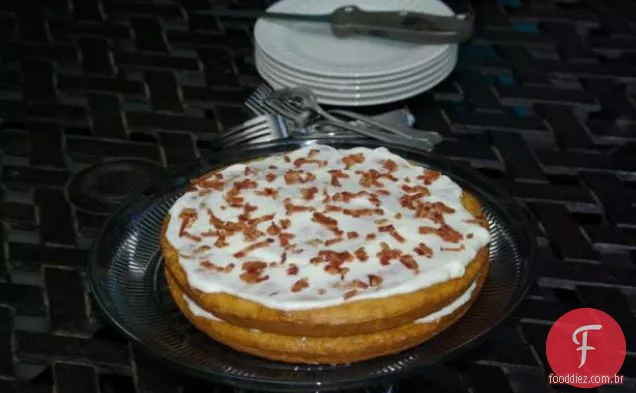 Bolo Da Camada Da Galinha Do Bacon Do Cachorrinho