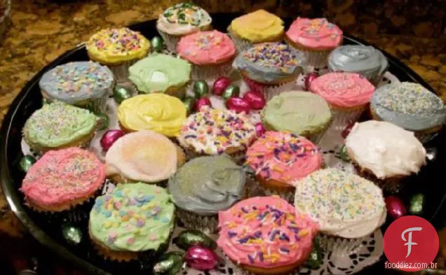 Páscoa Surpresa Cupcakes