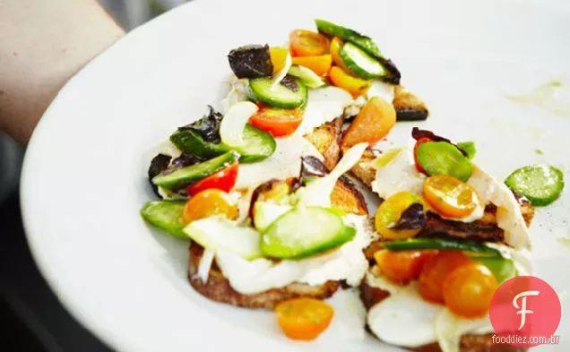 Peixe Defumado Crostini