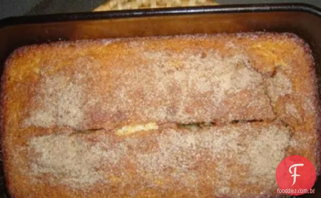Fácil Maple Canela Cornbread
