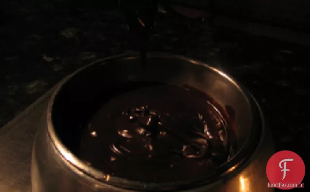 Fondue De Feitiçaria Negra