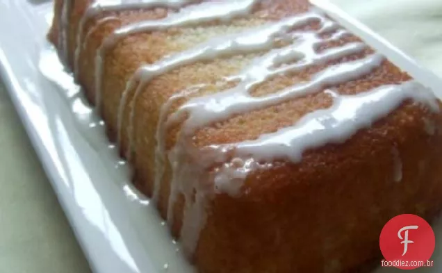 Lemon Delight Pound Cake