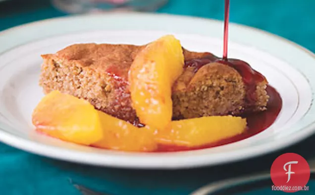Bolo de noz e amêndoa com compota de Laranja-Romã