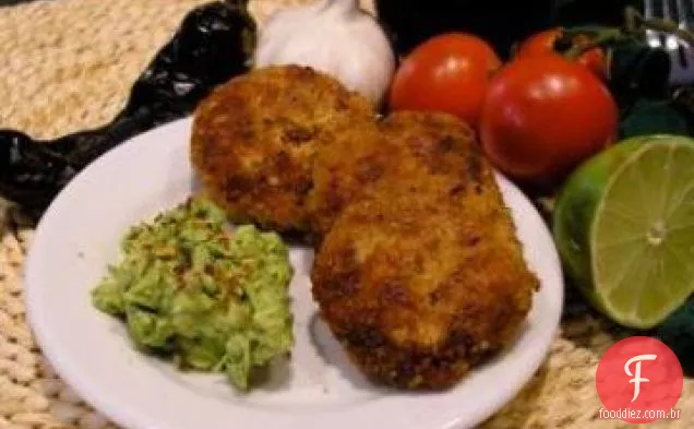 Bolos De Peixe Chipotle Com Salsa Guacamole