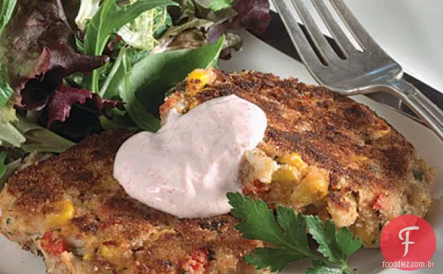 Louisiana Deviled Crab Cakes Com Creme De Leite Salpicado Quente