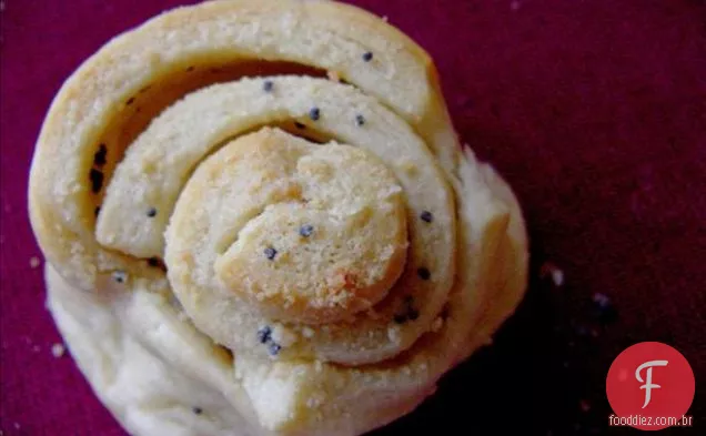 Parmesão Rosemary Pinwheels