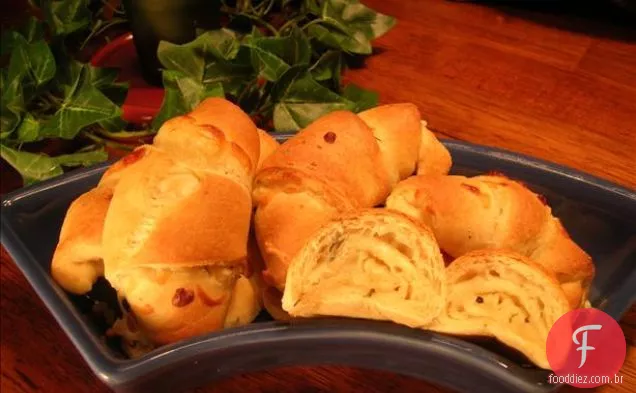Rogaliki (Biscoitos Croissant Poloneses Com Recheio De Geléia)