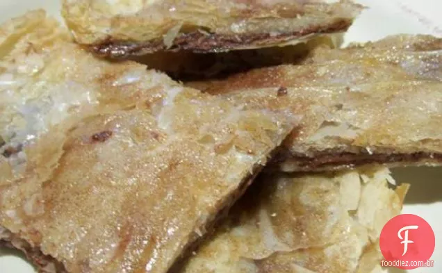 Chocolate avelã Phyllo sobremesa apto para rainhas