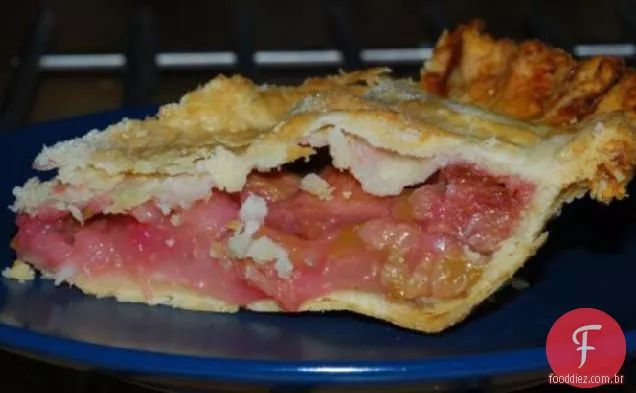 Torta de ruibarbo de junho