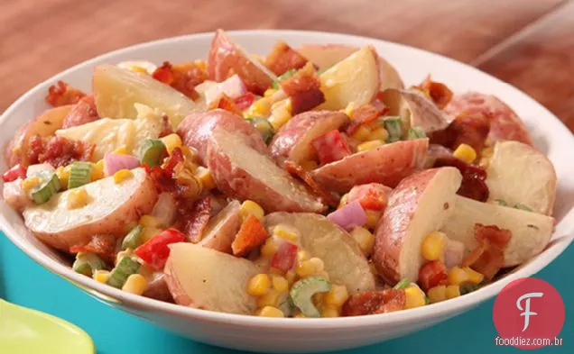 Salada de Batata, Bacon e milho para churrasco