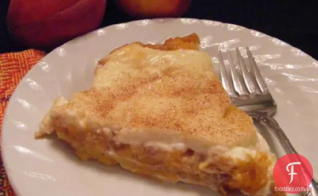 Pêssegos e Torta de Creme