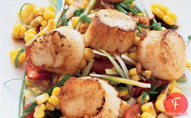 Vieiras do mar grelhadas com salada de milho