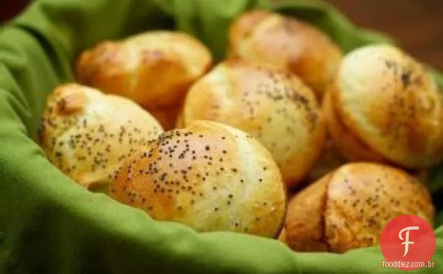 Rolos De Jantar De Sementes De Papoula