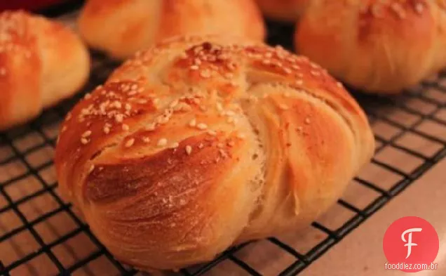 Rolos Kaiser Parmesão
